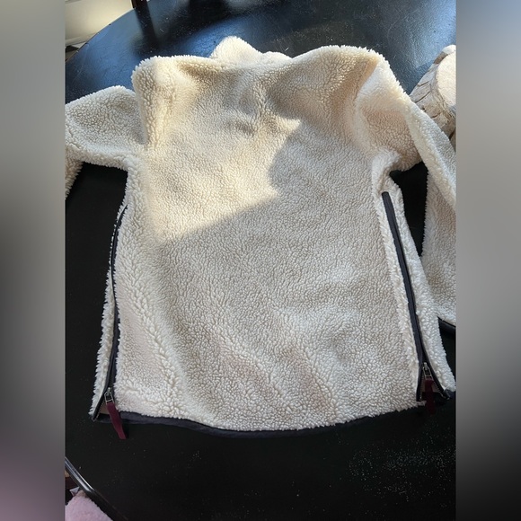 L.L. Bean Signature Sherpa Side Zip Pullover Turtleneck - Picture 2 of 3